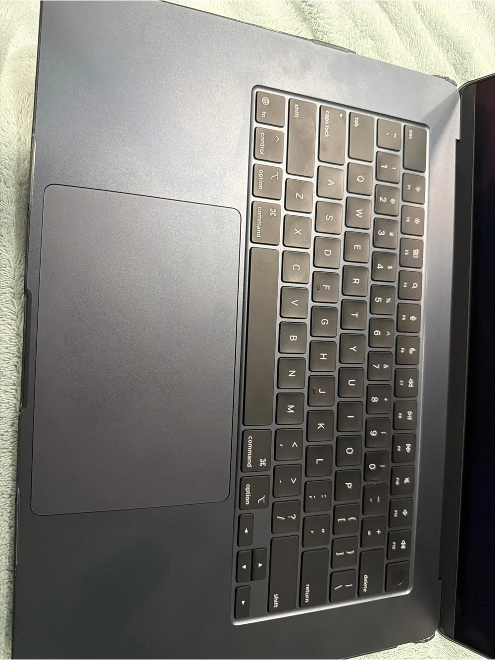 Apple MacBook Air 15 inch 2025 - Midnight Blue
